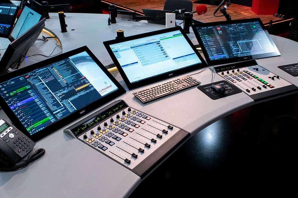 De nieuwe Visual Radio studio van Omroep Flevoland